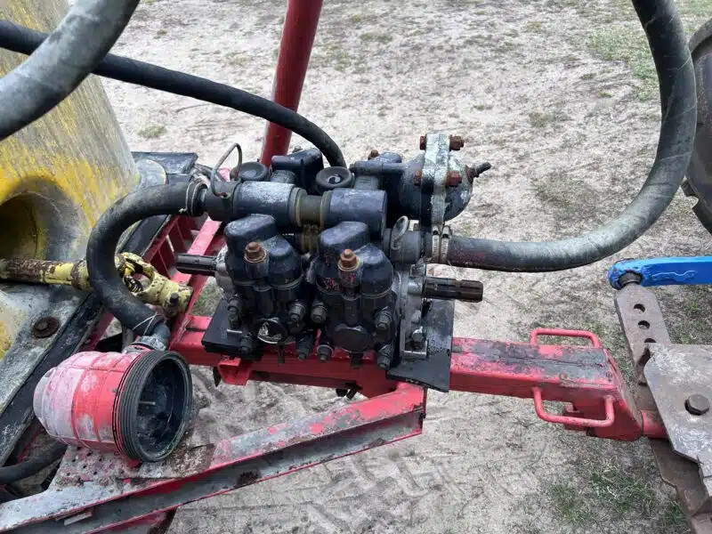 Opryskiwacz PILMET 1014 z 2004r