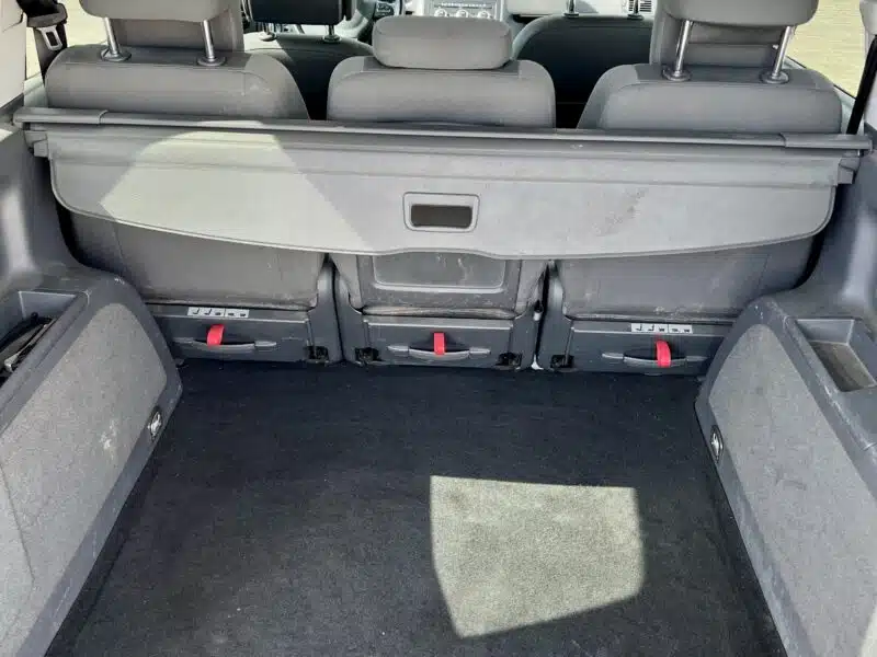 Volkswagen Touran 1.6 TDI DSG | 2012 | Xenon | Alcantara | Hak | DSG |