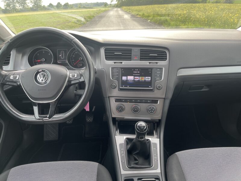 VolkswagenGolf VII Kombi