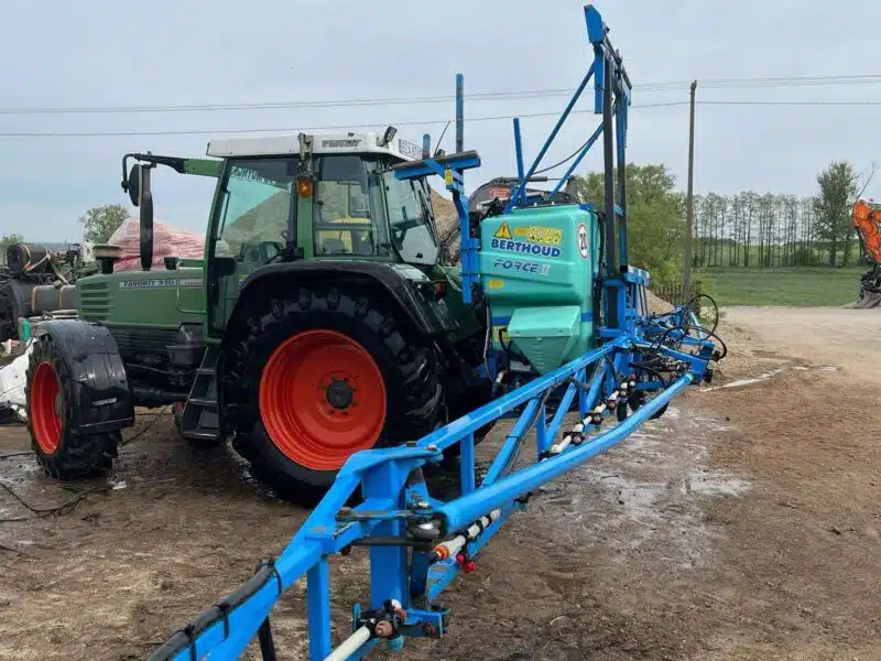 Sprzedam Fendt Favorit 510c 105km