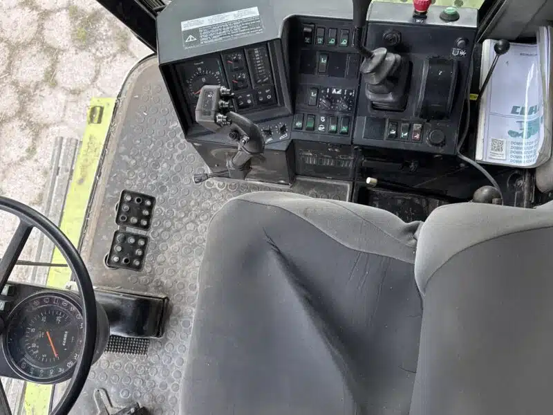 Claas dominator 108vx 4x4