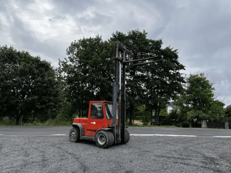 Wózek widłowy Hyster Duży