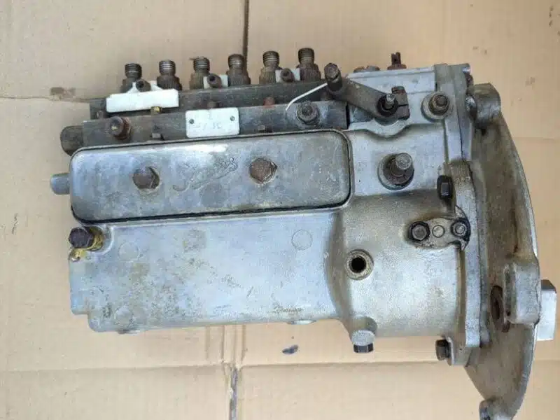 Pompa Simms New Holland 1530, 1540, 1550, 8030, 8040, Claas