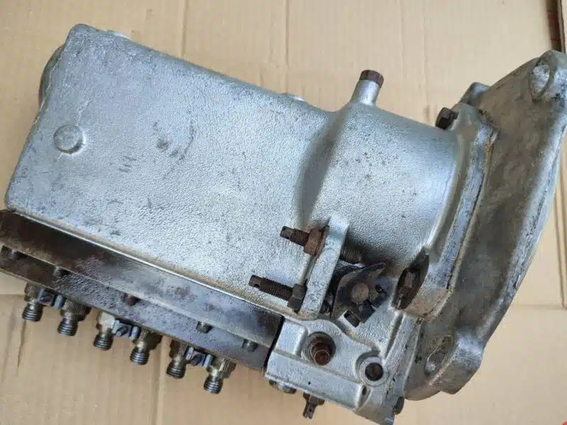 Pompa Simms New Holland 1530, 1540, 1550, 8030, 8040, Claas