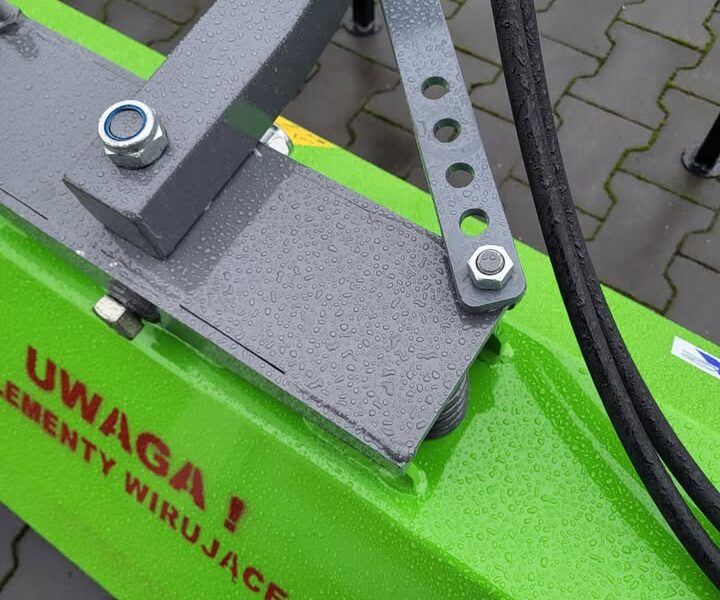 Zamiatarka IGA MINI do mini traktorów.