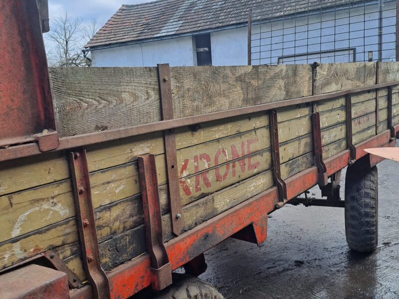 Sprzedam rozrzutnik obornika Krone. Bdb stan!