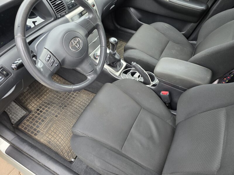 Toyota Corolla e12 2.0 d4d