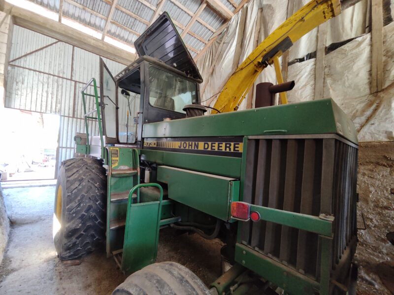 Sieczkarnia John Deere 5730