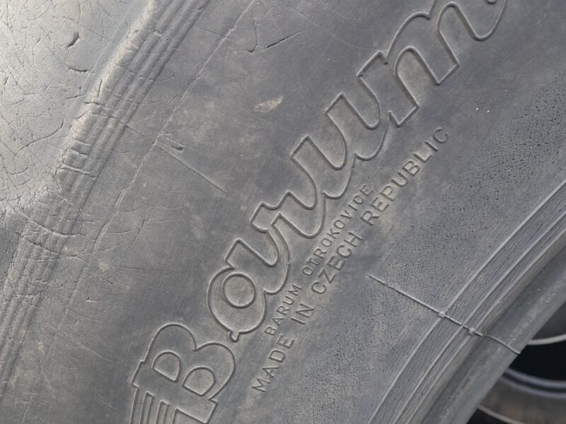 Opony 2x520/85r38 2x420/85r28