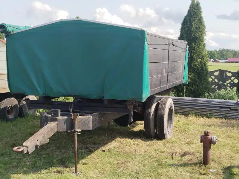 Przyczepa rolnicza wywrotka 3 stronny wywrot