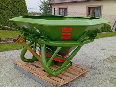 Rozsiewacz Amazone ZA-E 602
