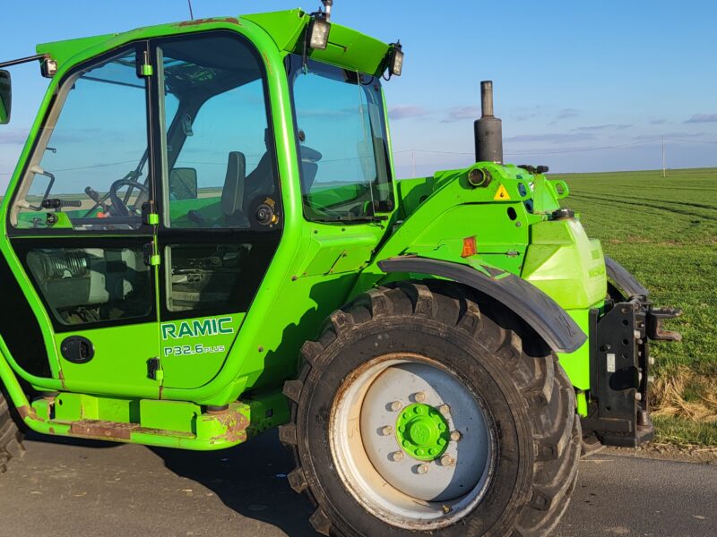 Merlo 32.6