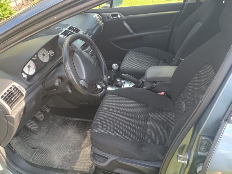 Peugeot 407