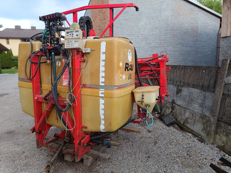 Opryskiwacz Rau D2 1600l 18m