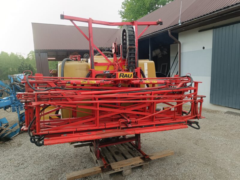 Opryskiwacz Rau D2 1600l 18m