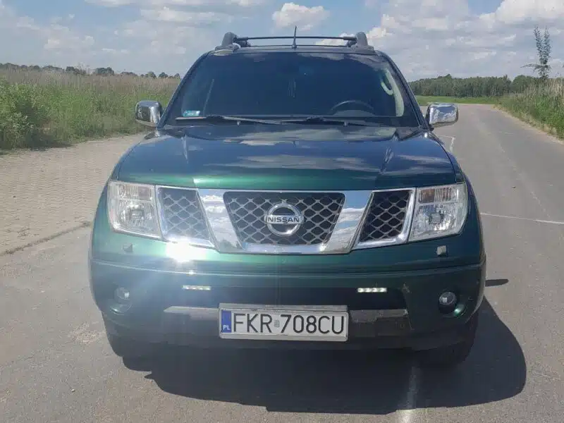 Nissan Nawara D40