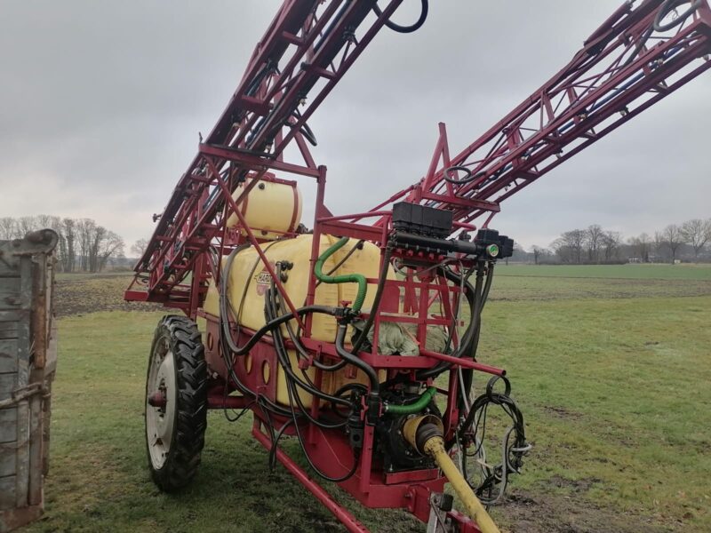 Opryskiwacz hardi 21m