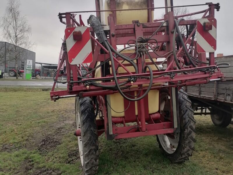 Opryskiwacz hardi 21m
