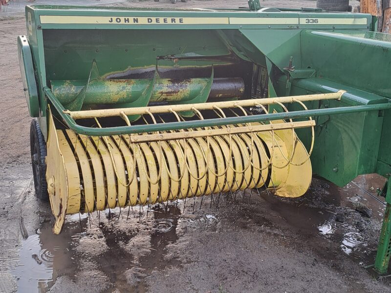 Prasa kostka Johan Deere 336 oryginał okazja