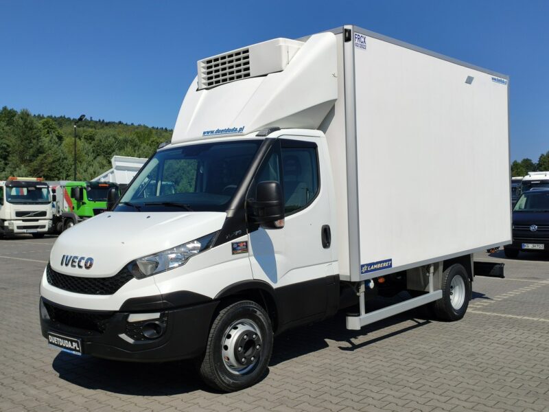 Iveco Daily 70C17 Chłodnia Hakowa / Hakówka Agregat THERMO KING V-500 70C17 Chłodnia Hakowa / Hakówka Agregat THERMO KING V-500 MAX