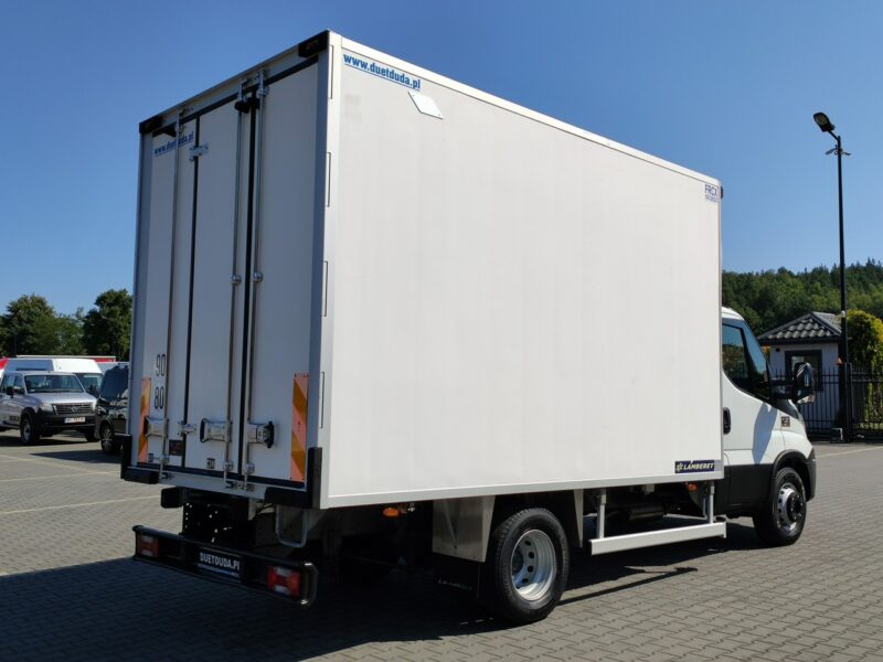 Iveco Daily 70C17 Chłodnia Hakowa / Hakówka Agregat THERMO KING V-500 70C17 Chłodnia Hakowa / Hakówka Agregat THERMO KING V-500 MAX