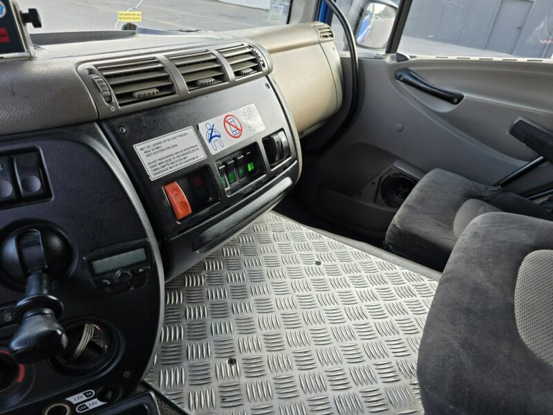 DAF LF 2011 Śmieciarka MOL PUSHER 2000 LF 2011 Śmieciarka MOL PUSHER 2000
