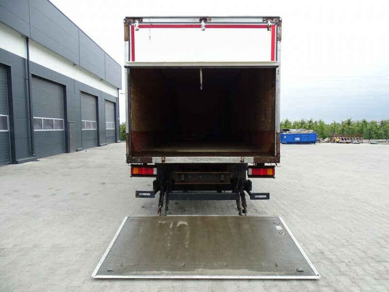 Iveco EuroCargo 120E22 Kabina Sypialna Glob Klima Webasto Kontener Izotermiczny Zarejestrowany Winda