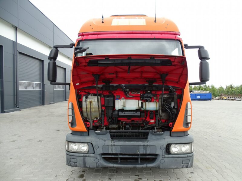 Iveco EuroCargo 120E22 Kabina Sypialna Glob Klima Webasto Kontener Izotermiczny Zarejestrowany Winda