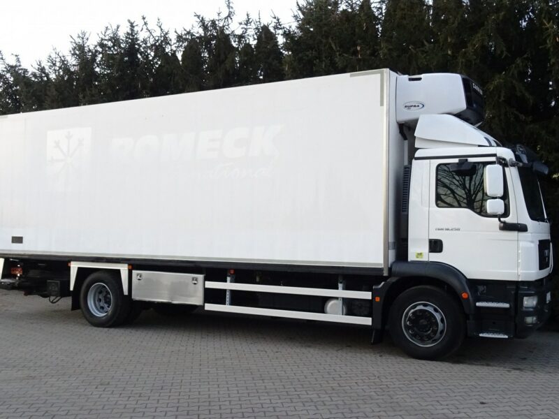 MAN TGM 18.250 Euro 5 chłodnia 20 palet winda sprowadzony MAN TGM 18.250 euro 5 chłodnia carrier supra 950 20 palet ks.serwisowa