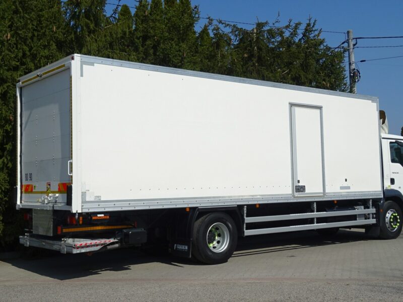 MAN TGM 18.250 Euro 6 kontener 21p. ład. 10300kg! Winda Sprowadzony MAN TGM 18.250 Euro6 ład. 10300kg, kontener 21 palet winda Sprowadzony