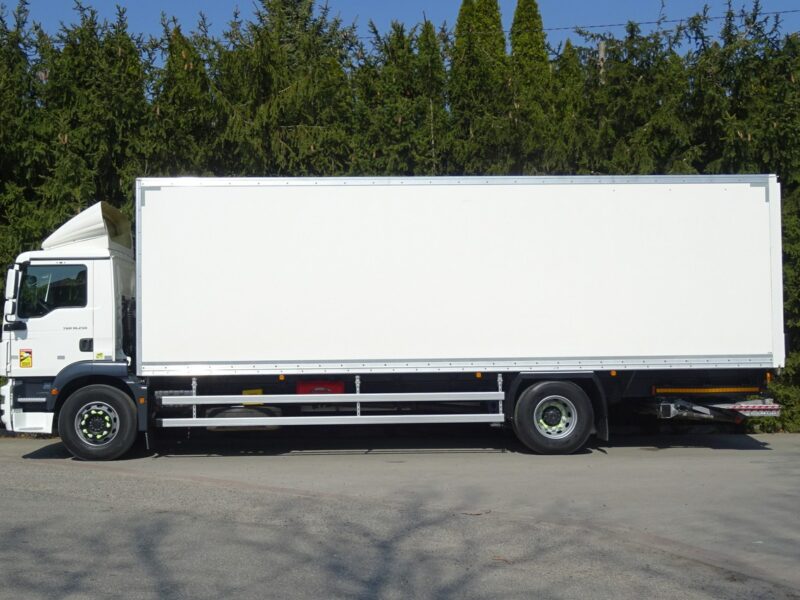 MAN TGM 18.250 Euro 6 kontener 21p. ład. 10300kg! Winda Sprowadzony MAN TGM 18.250 Euro6 ład. 10300kg, kontener 21 palet winda Sprowadzony