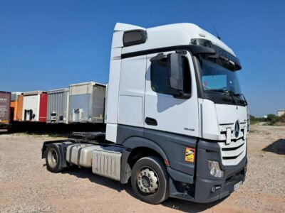 Mercedes Actros