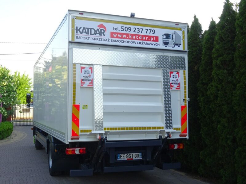 Mercedes Atego 1318 Euro 6 kontener 18p winda tylko 389km Mercedes Atego 1318 Euro 6 tylko 389tys.km Udokumentowane kontener