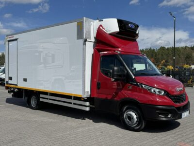 Iveco Daily 72C21 Mroźnia HI-MATIC Ściana Grodziowa Multitemperatura LEDY Kamery Agregat Supra 550 Boczne Drzwi Winda DHOLLANDIA (70C18)
