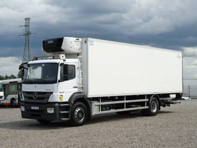 Mercedes AXOR 1829 Chłodnia Lamberet Sprowadzony Euro 5 Przebieg Udokumentowany , Klima , Blokada Mostu , Winda , Poduszki