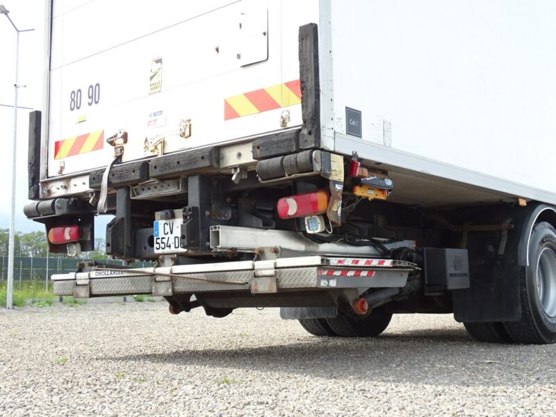 Mercedes AXOR 1829 Chłodnia Lamberet Sprowadzony Euro 5 Przebieg Udokumentowany , Klima , Blokada Mostu , Winda , Poduszki