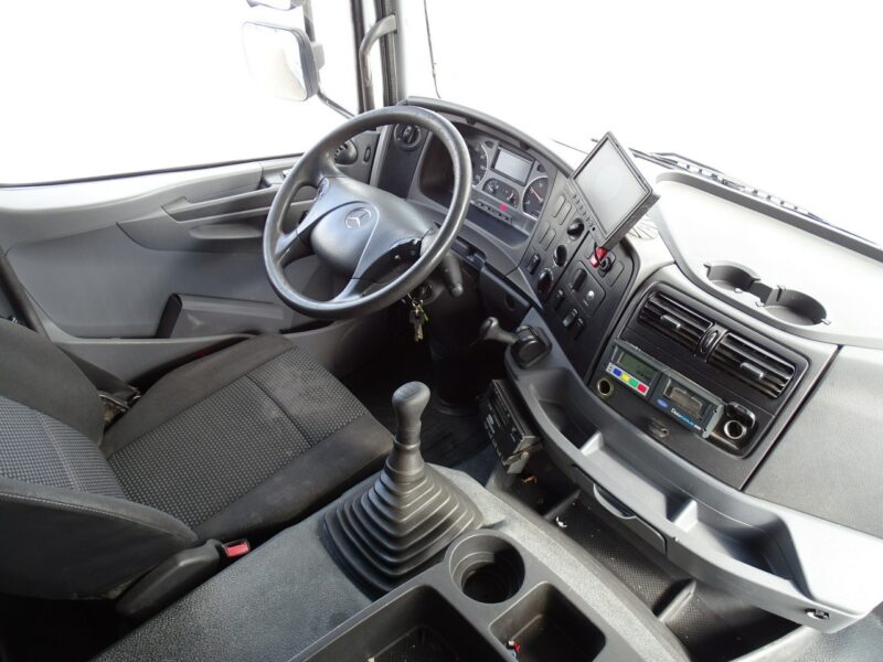 Mercedes AXOR 1829 Chłodnia Lamberet Sprowadzony Euro 5 Przebieg Udokumentowany , Klima , Blokada Mostu , Winda , Poduszki