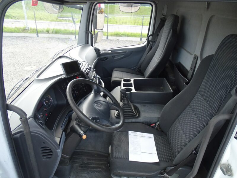 Mercedes AXOR 1829 Chłodnia Lamberet Sprowadzony Euro 5 Przebieg Udokumentowany , Klima , Blokada Mostu , Winda , Poduszki