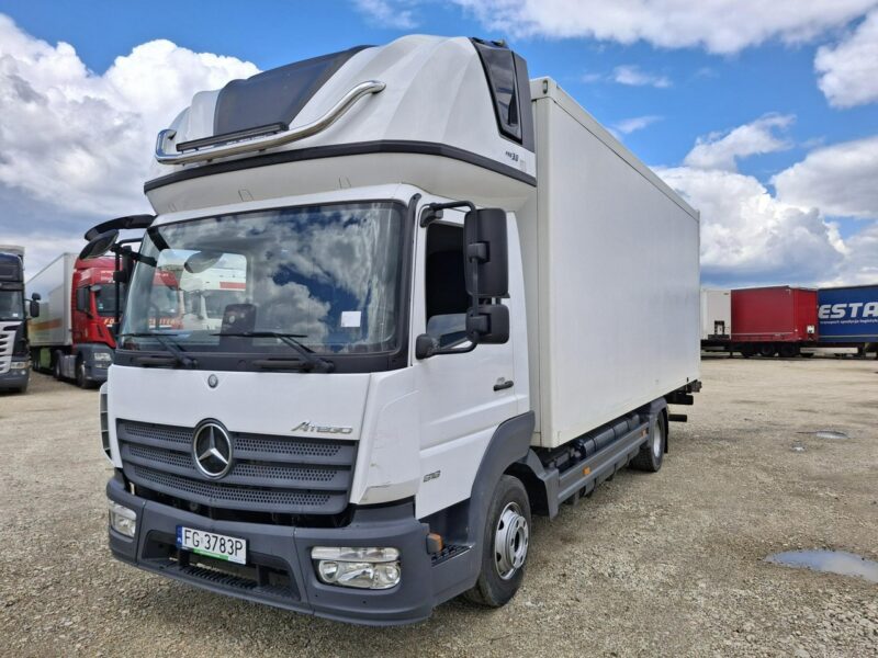 Mercedes atego