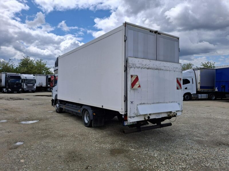 Mercedes atego