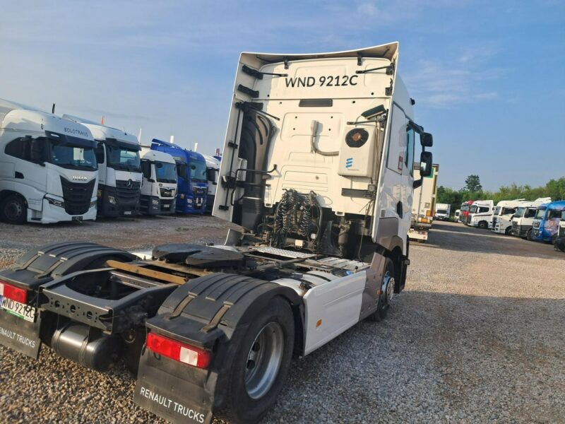 Renault T