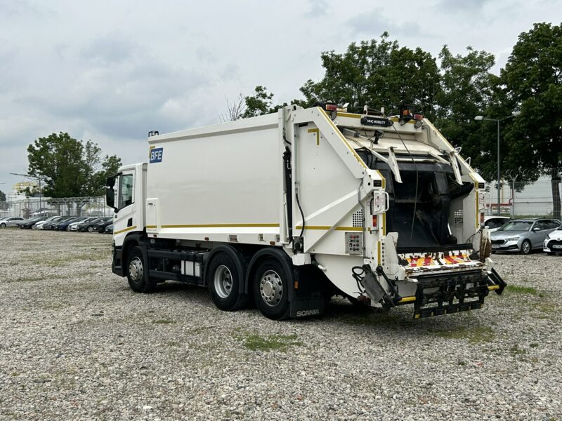 Scania p 320