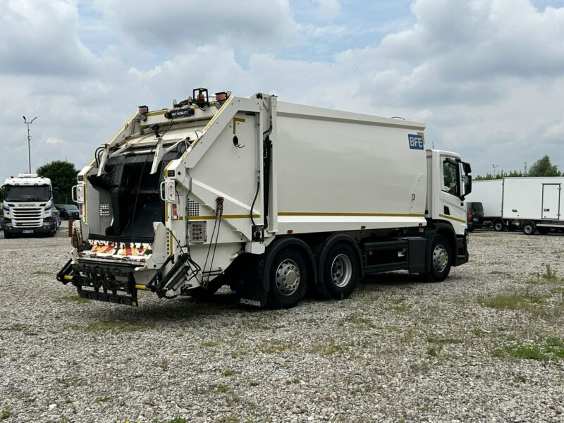 Scania p 320