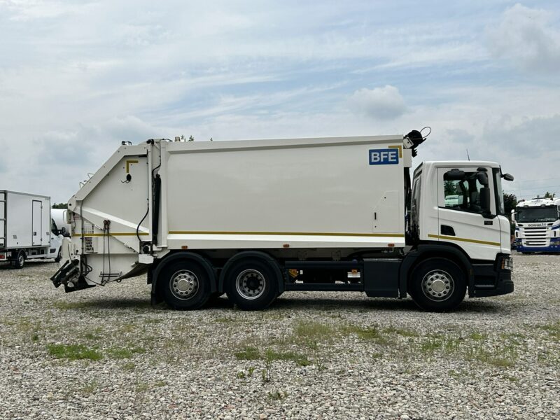 Scania p 320
