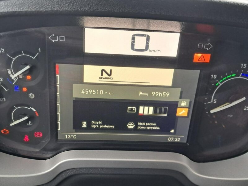 Renault t520