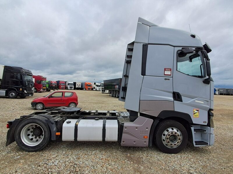 Renault t520