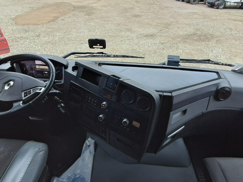 Renault t520