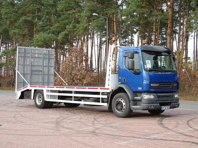 DAF LF 45.210 Laweta Pomoc Drogowa Specjalny Przebieg Udokumentowany, Hydrauliczna klapa najazdowa, EURO 5,Poduszki
