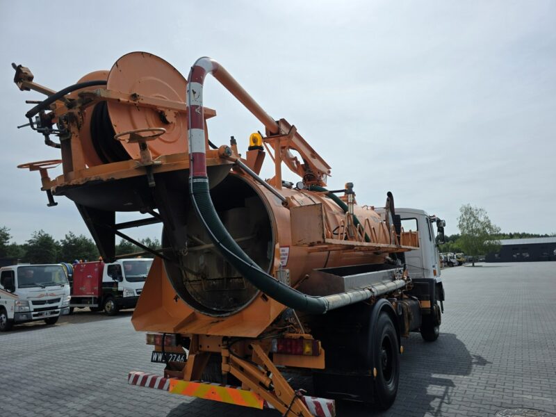 Jelcz WUKO SCK-3E RECYCLING do zbierania odpadów płynnych separatorów WUKO SCK-3E RECYCLING do zbierania odpadów płynnych separatorów