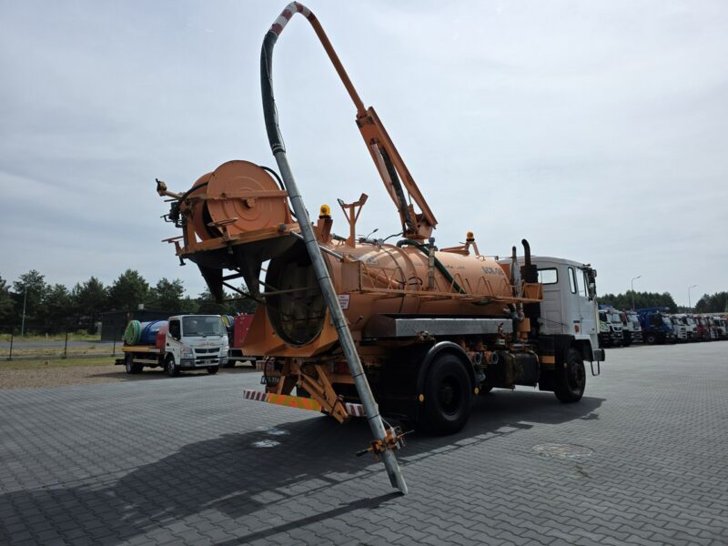 Jelcz WUKO SCK-3E RECYCLING do zbierania odpadów płynnych separatorów WUKO SCK-3E RECYCLING do zbierania odpadów płynnych separatorów